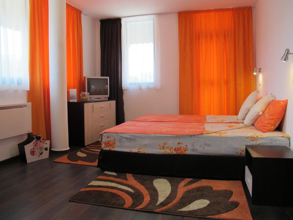 Guest House & Bistro Lefterova 科泰尔 外观 照片