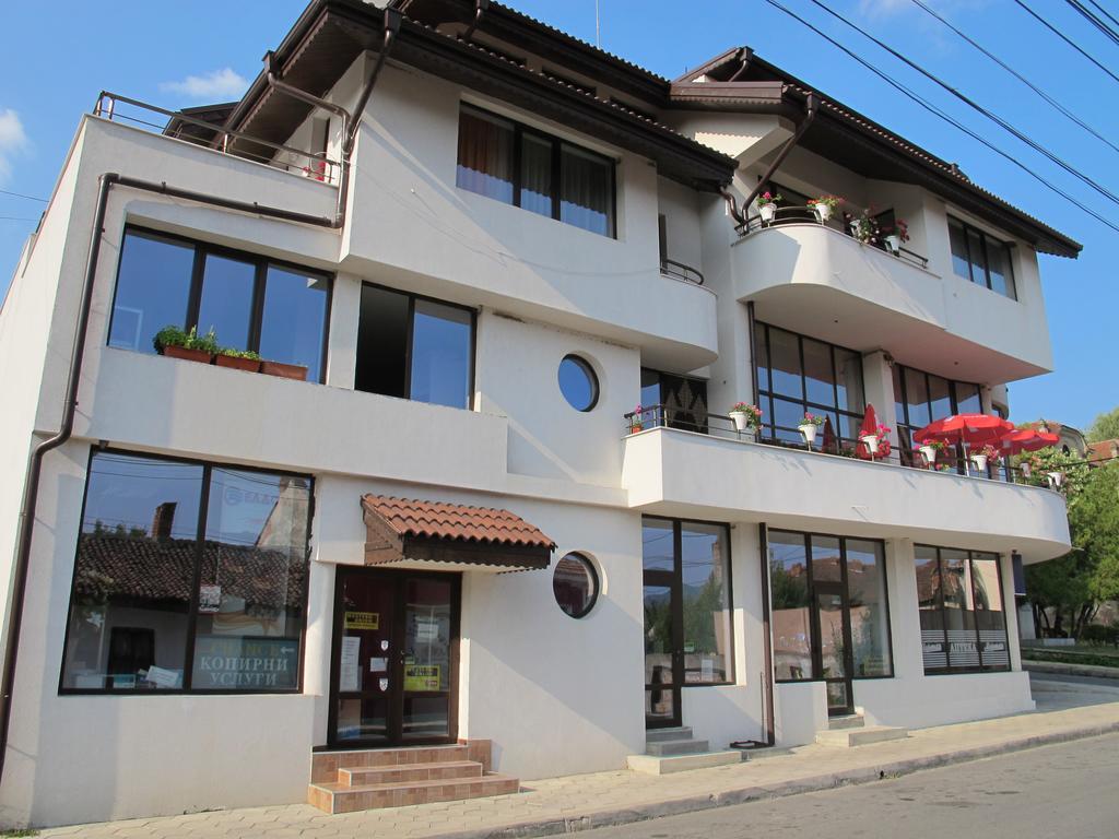 Guest House & Bistro Lefterova 科泰尔 外观 照片