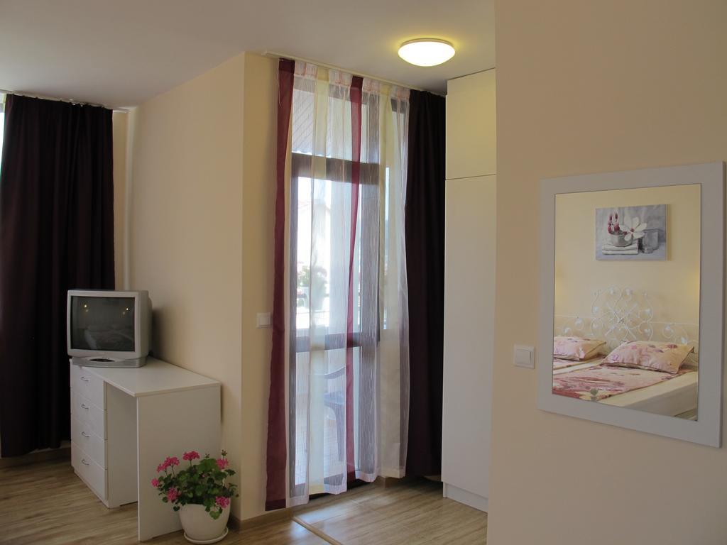 Guest House & Bistro Lefterova 科泰尔 外观 照片