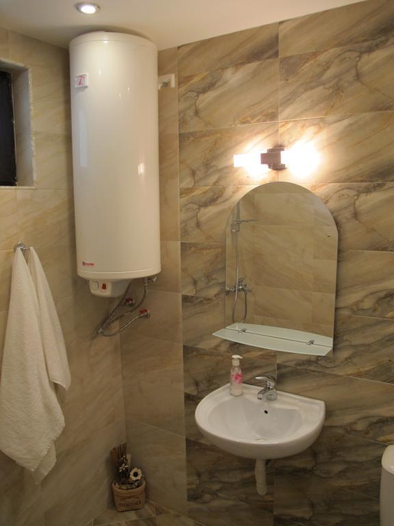 Guest House & Bistro Lefterova 科泰尔 外观 照片