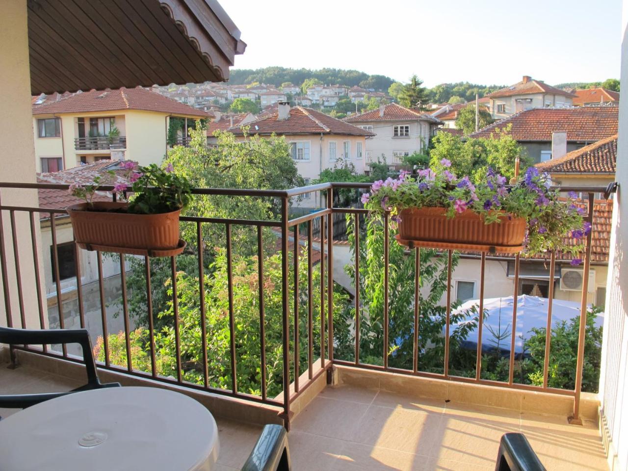 Guest House & Bistro Lefterova 科泰尔 外观 照片